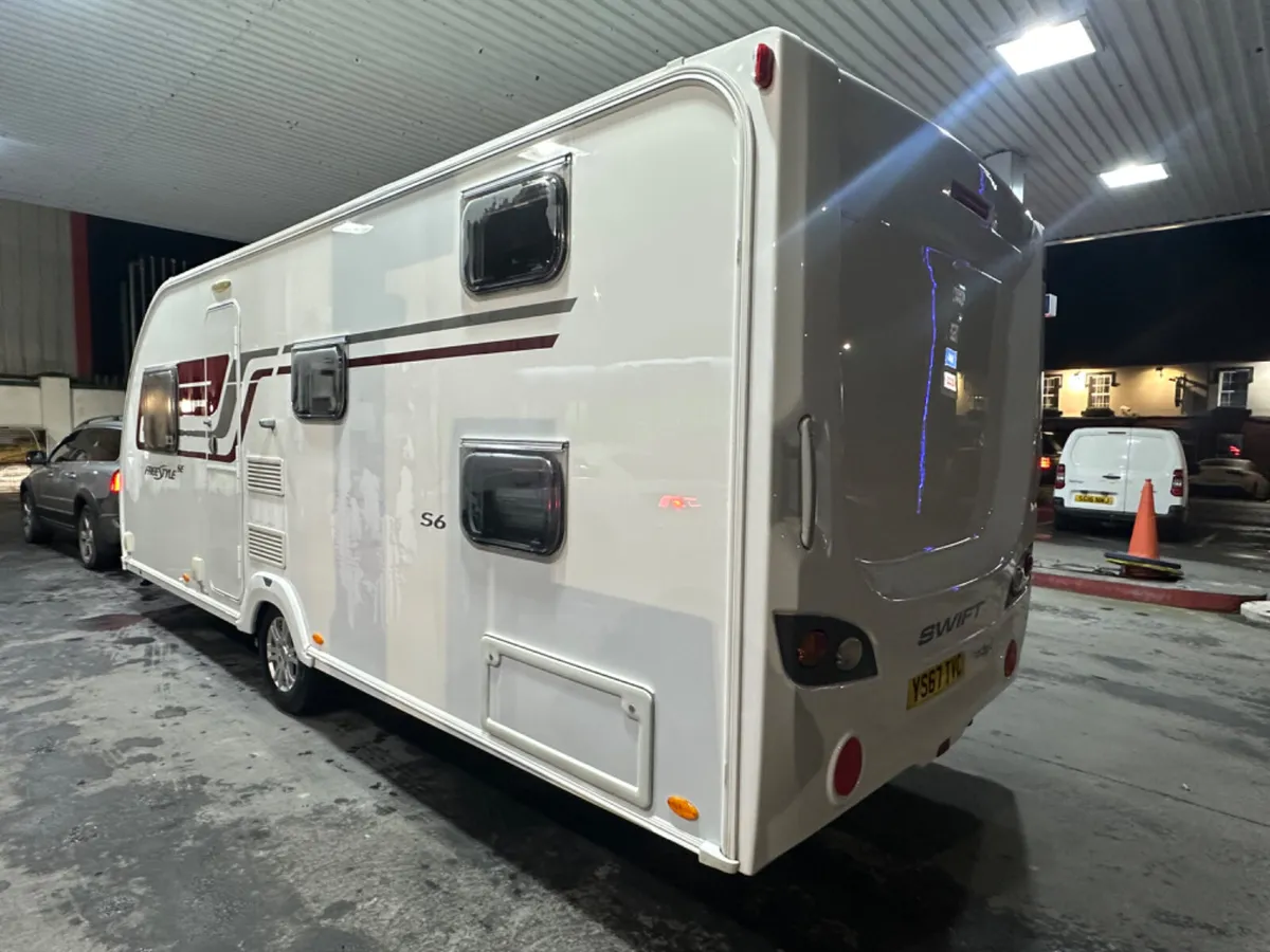 🚨 6 BERTH SWIFT 2014 MOTOR MOVER 🚨 - Image 3