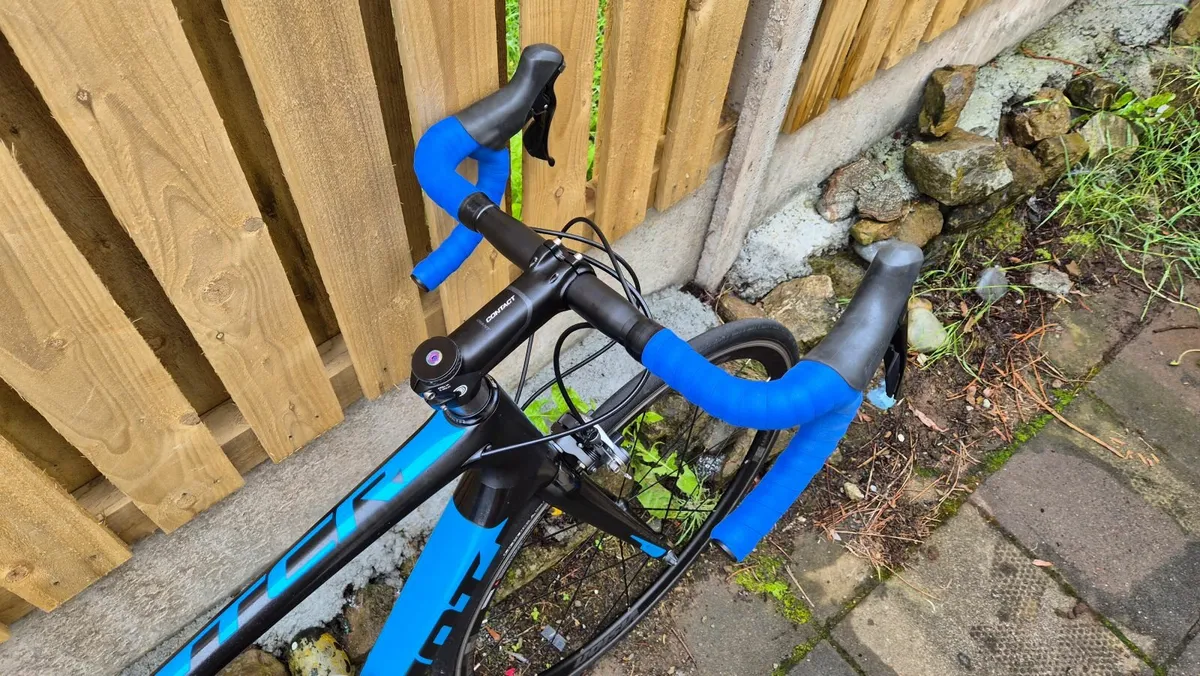 Road Bike Giant TCR SL size M/L - Image 3