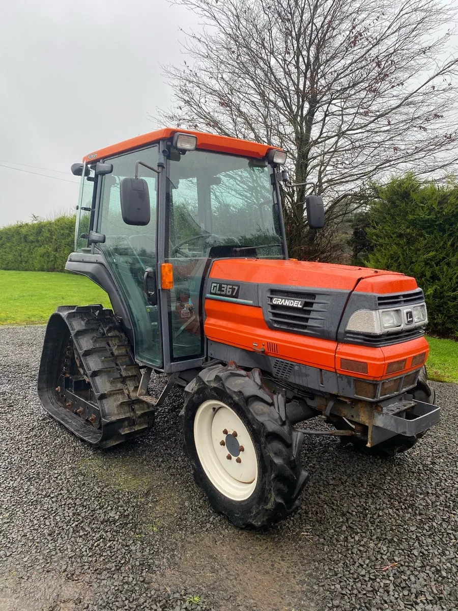 Kubota GL367 compact tractor - Image 4