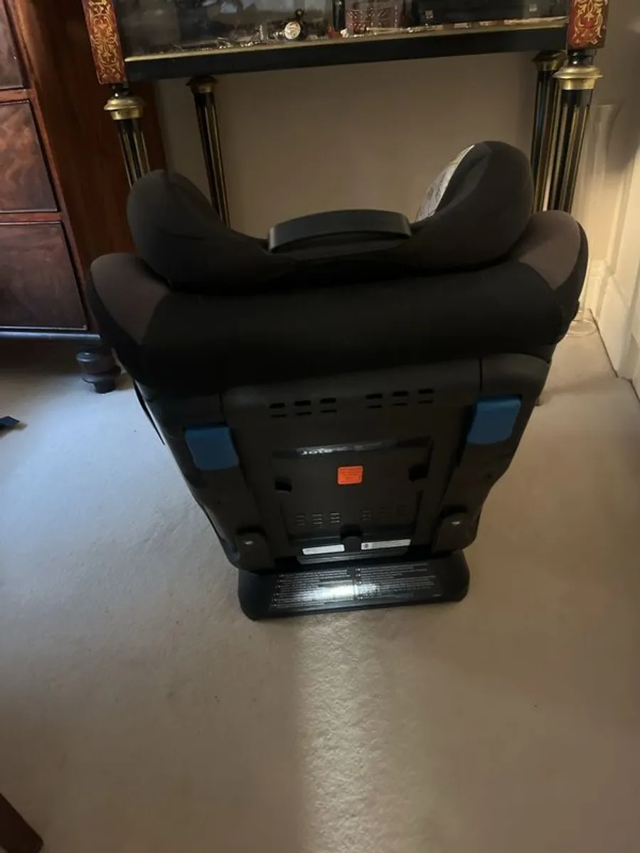 car seat - Image 3