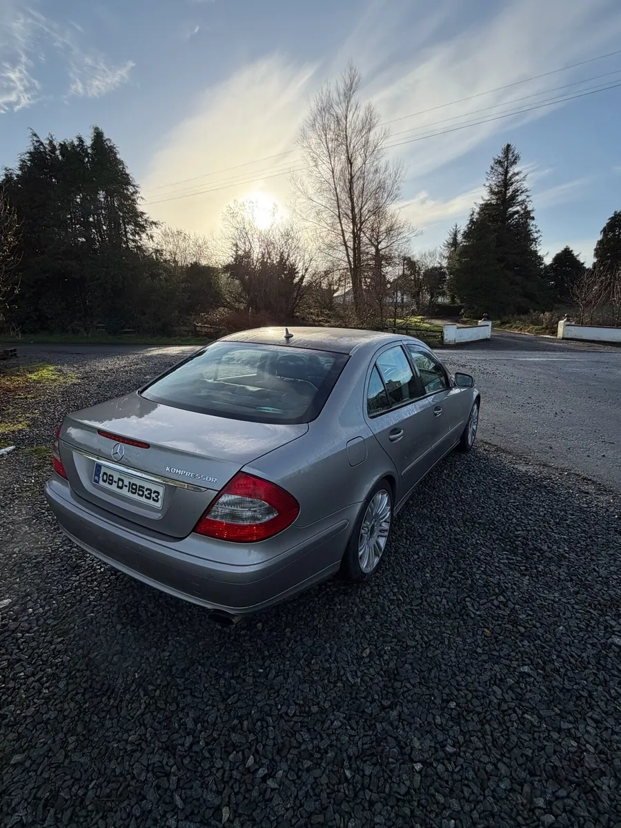 Mercedes E200 Kompressor Sport - Image 3