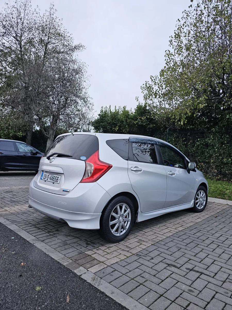 Nissan Note 2013 Automatic - Image 3