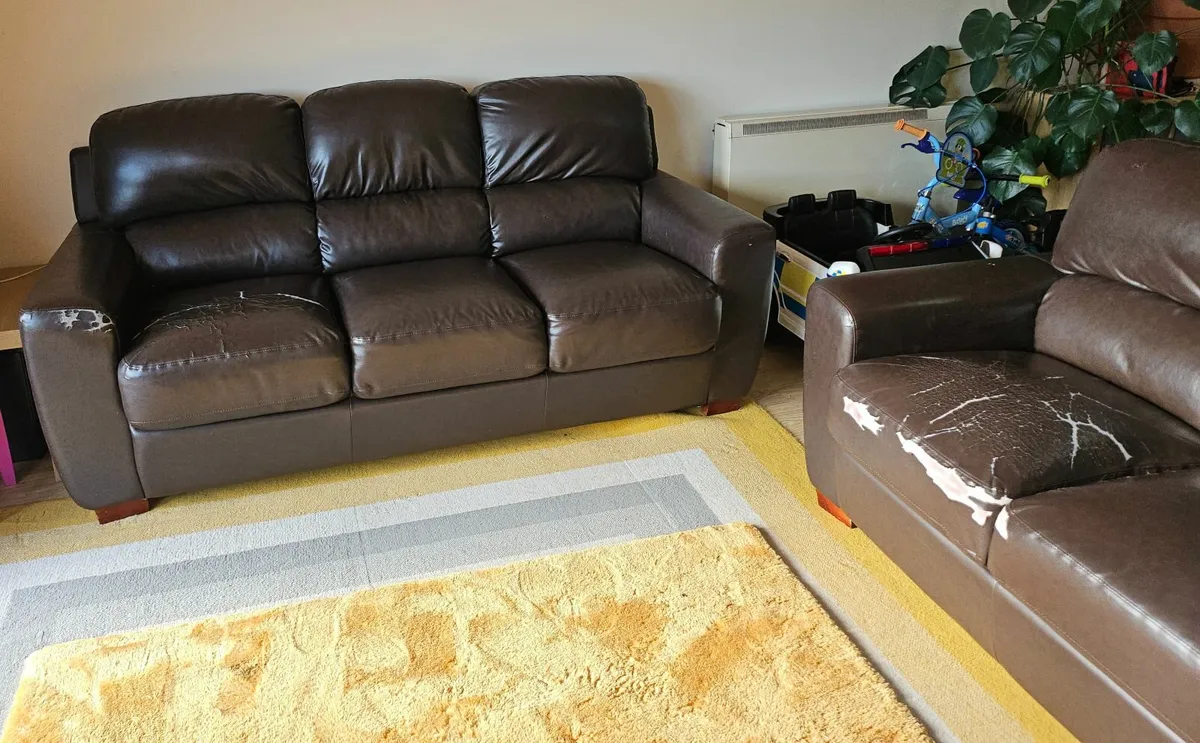 FREE 3seater+2seater couch - Image 3