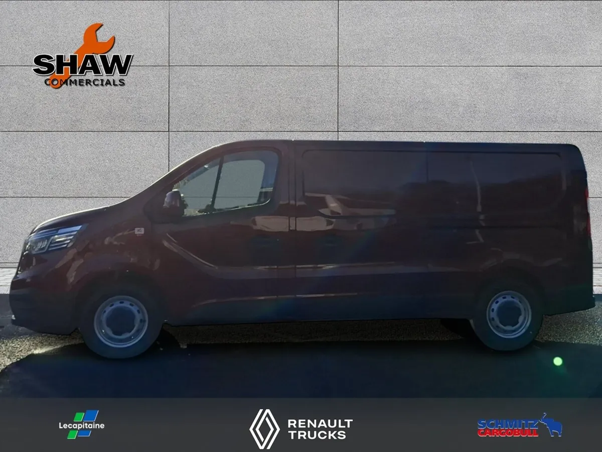 Renault Trafic Red Edition Red - Ready for 261 - Image 2