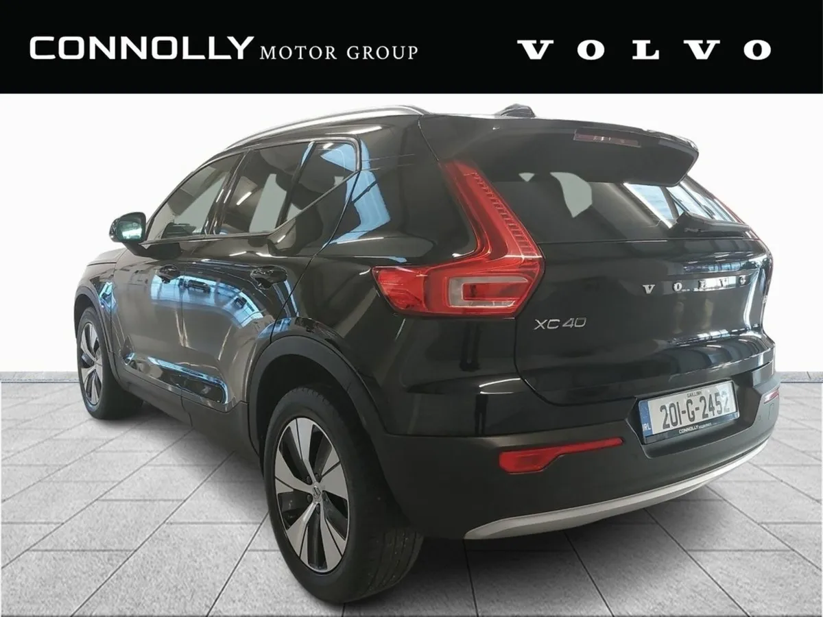 Volvo XC40 D3 Momentum Auto €308pm - Image 4