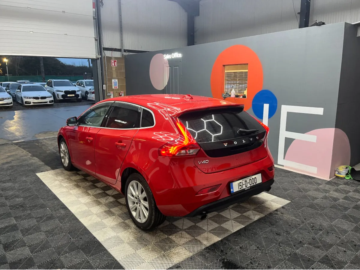 Volvo V40 €12950! 2015 VOLVO V40 AUTOMATIC 1.6 PET - Image 4