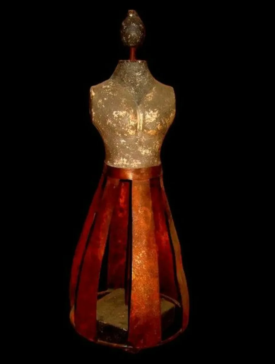 Vintage "Harrods Cage Doll" Signed Statue - Image 4