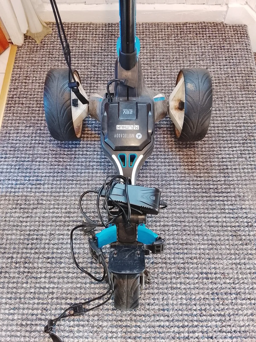 Golf trolley - Image 1