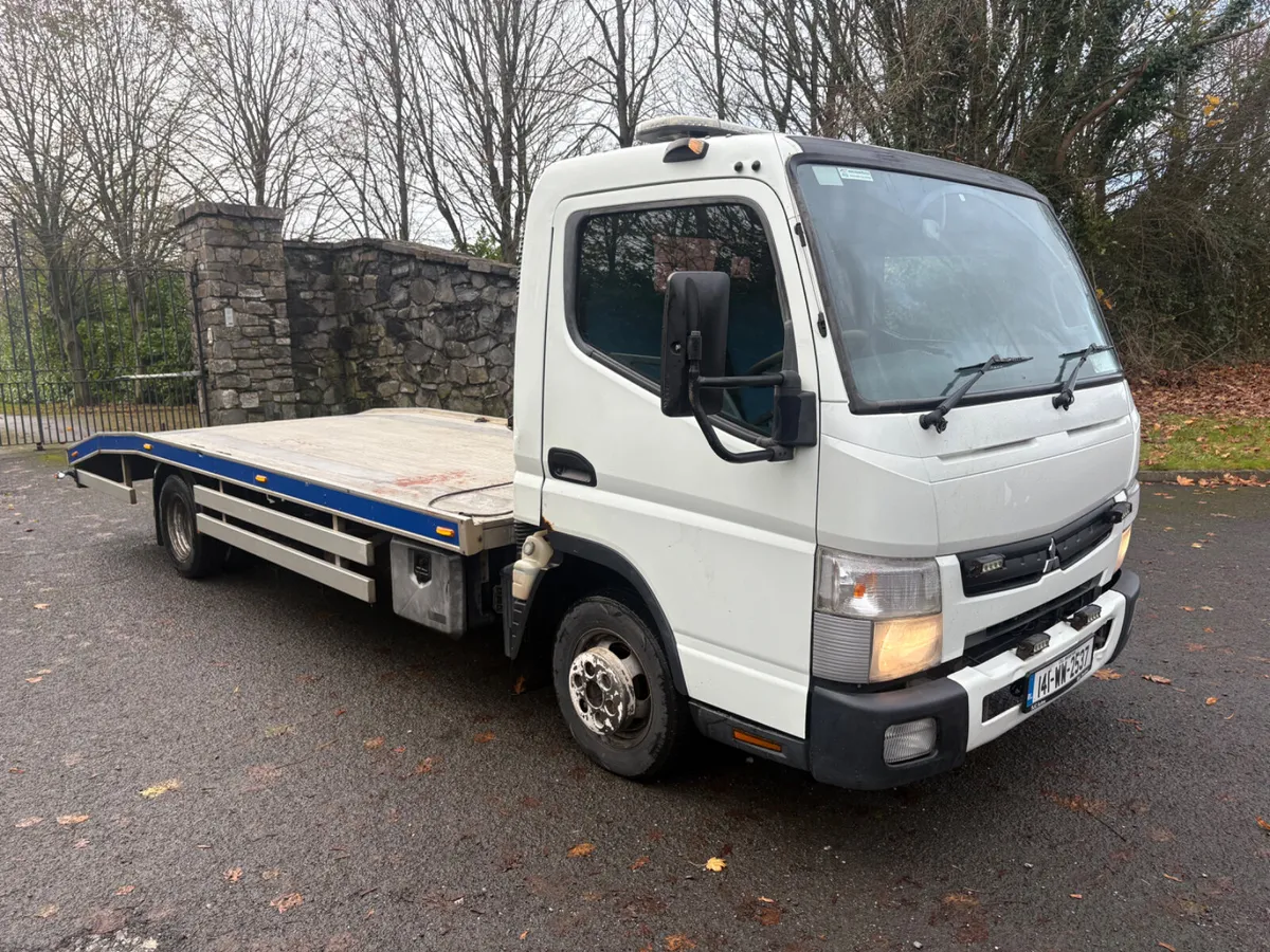 Mitsubishi Canter Recovery 3.5 T B Car License - Image 1
