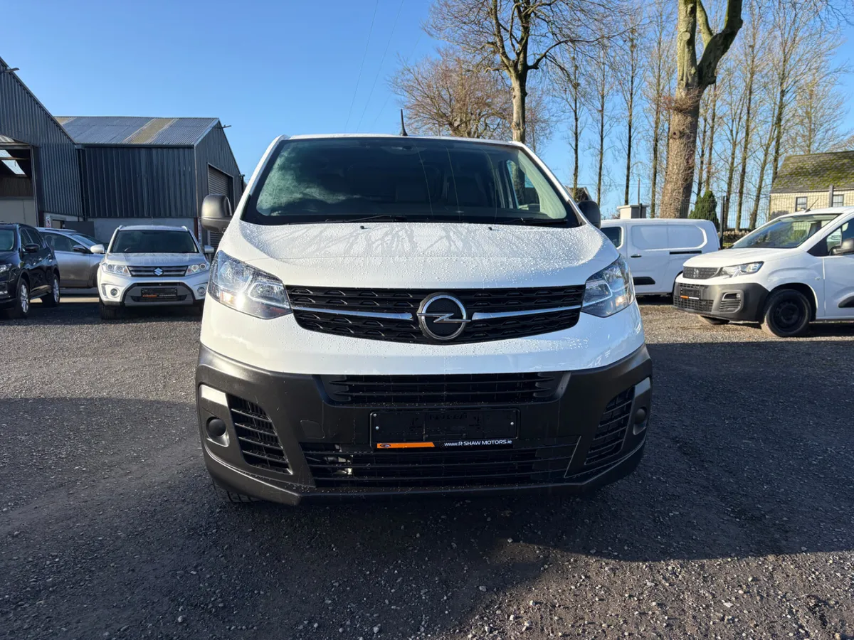 Opel Vivaro - Image 2