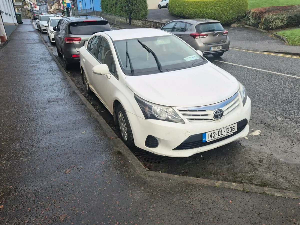 Toyota avensis 2.0l d4d - Image 1