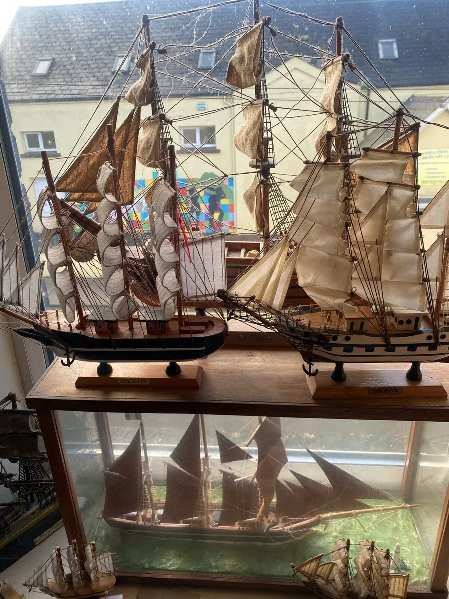 Model ships - Image 2