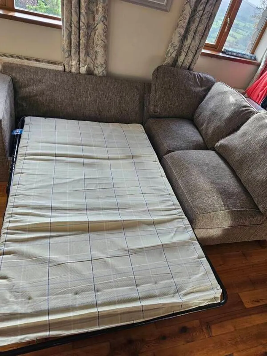 Corner Sofa Bed - Image 1