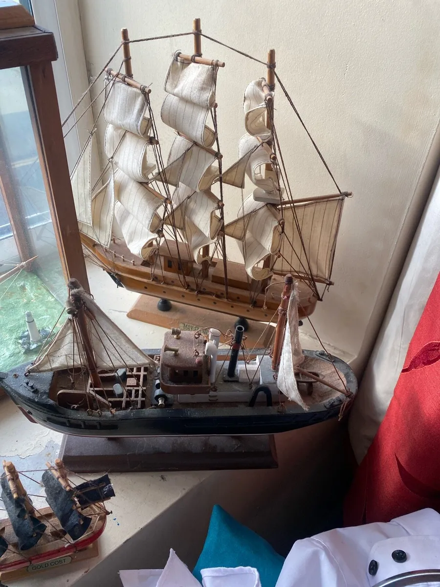 Model ships - Image 4