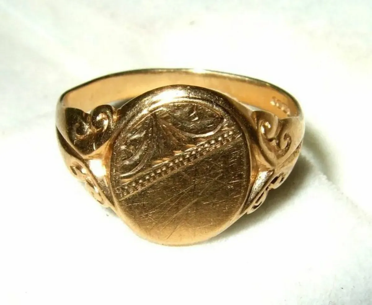 Vintage Hallmarked 9ct Gold Signet Ring - Image 3