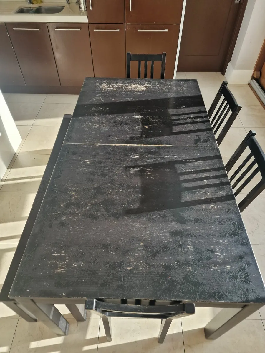 Kitchen Table with 4 matching chairs and bench - Image 3