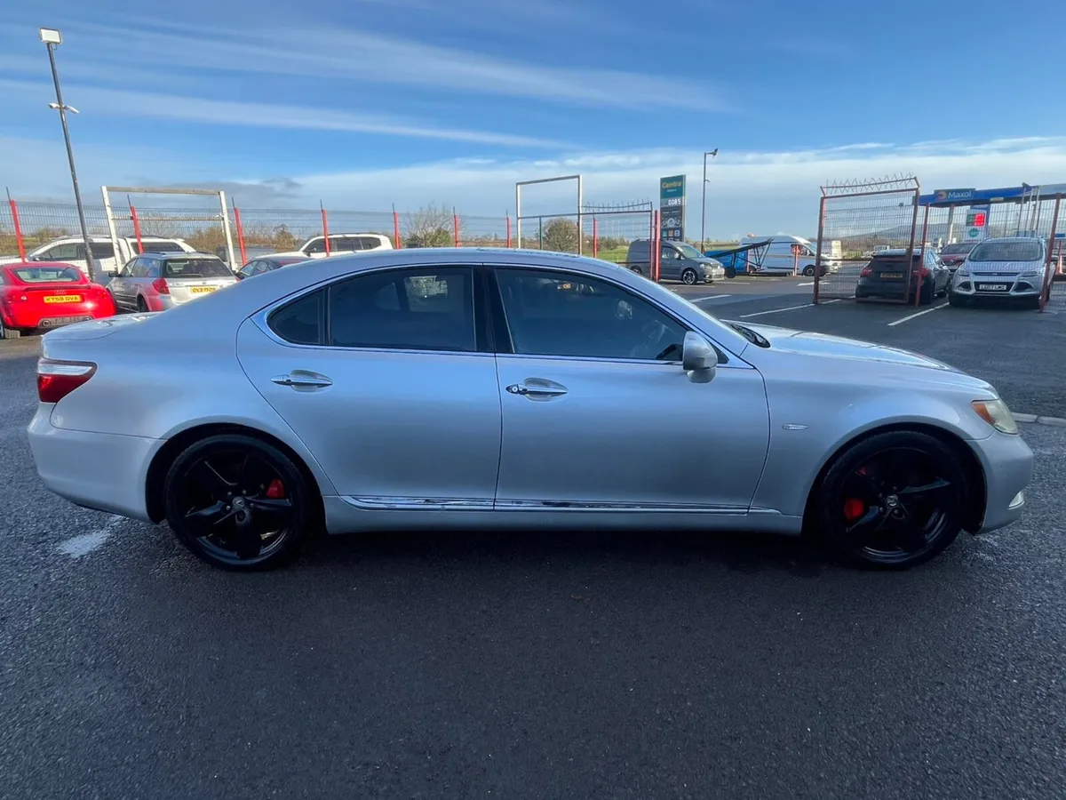 Lexus LS 460 SE-L Auto - Image 3