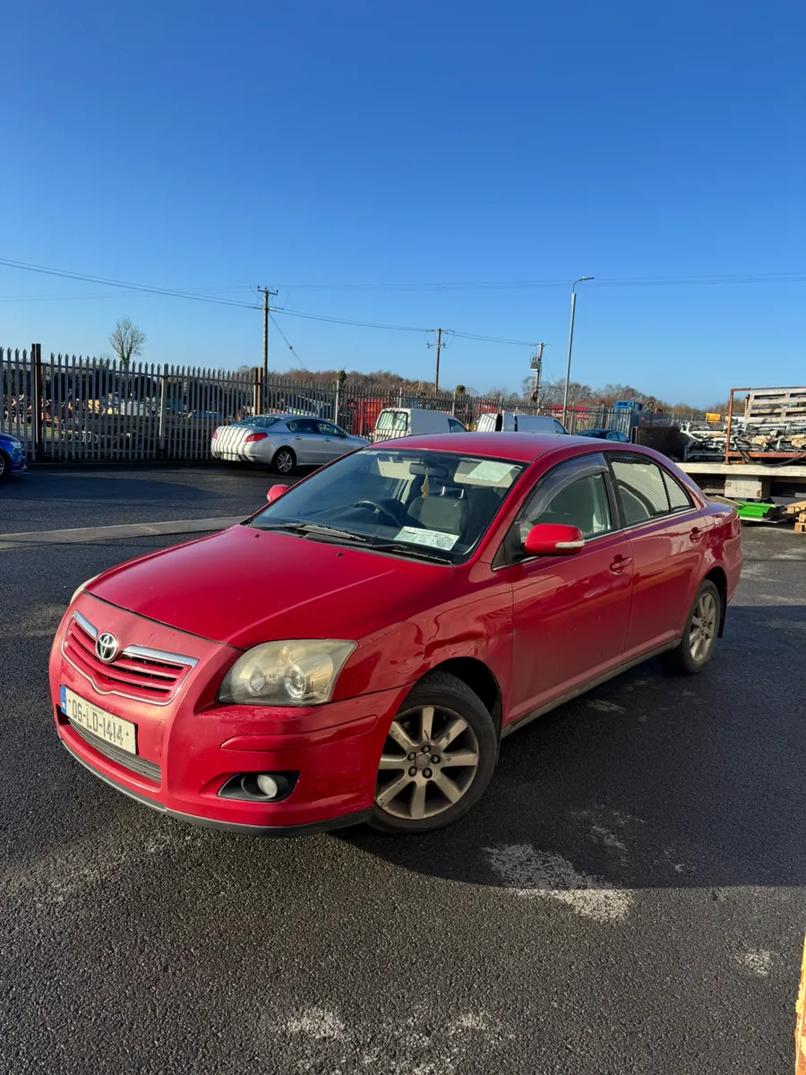 06 Toyota Avensis - Image 3