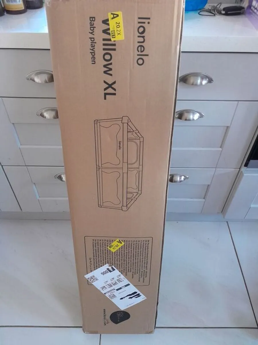 Baby playpen - Image 1