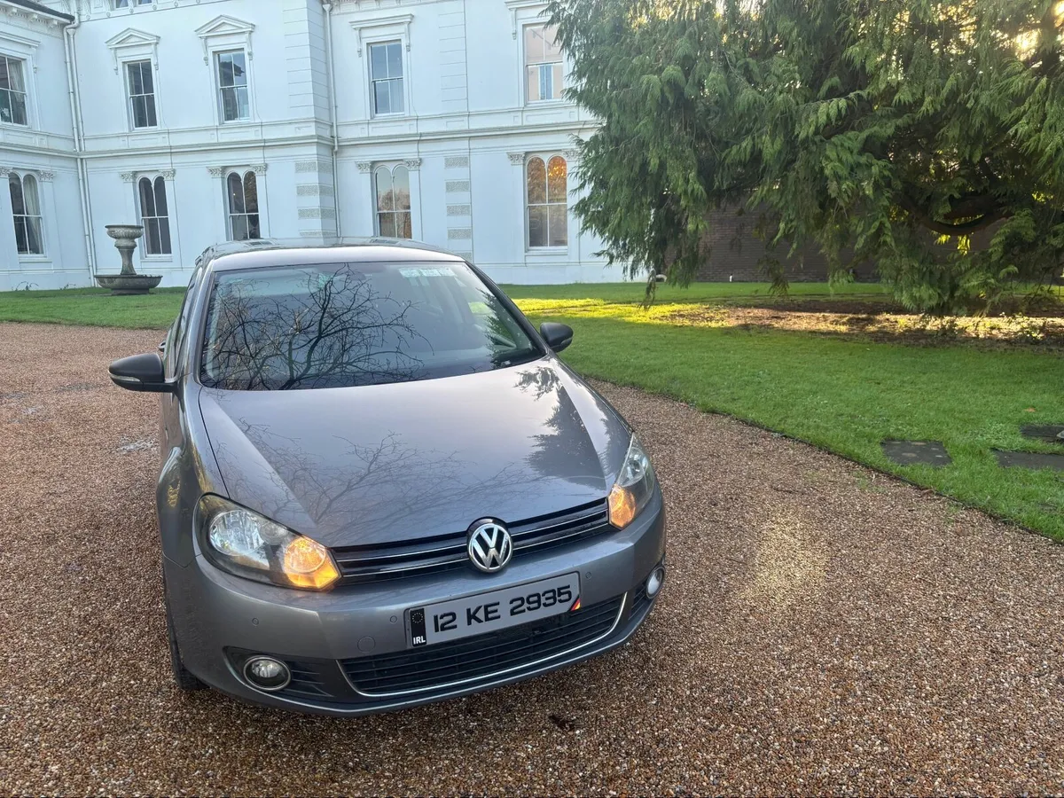 2012 Volkswagen Golf 1.6 TDI 105 bhp high spec - Image 3