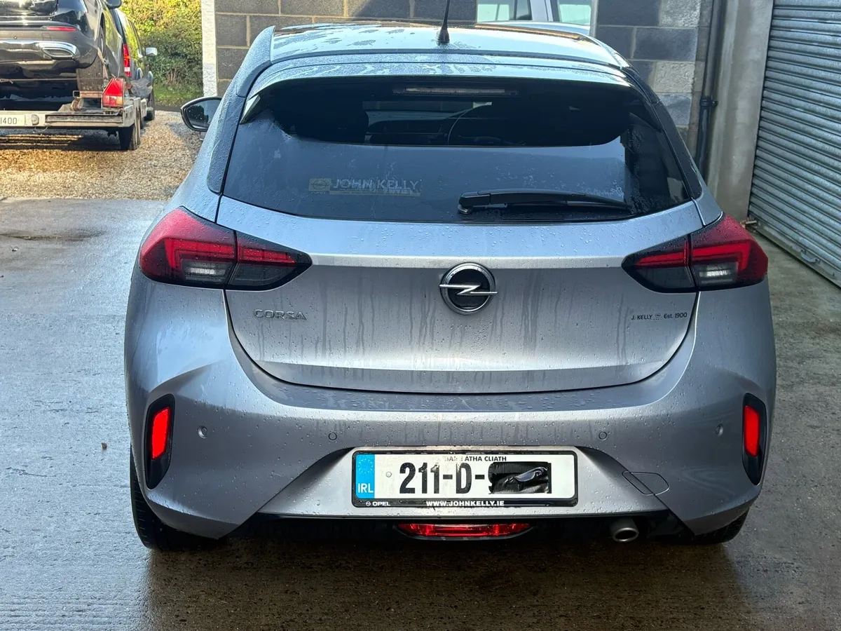 211 OPEL CORSA - Image 3