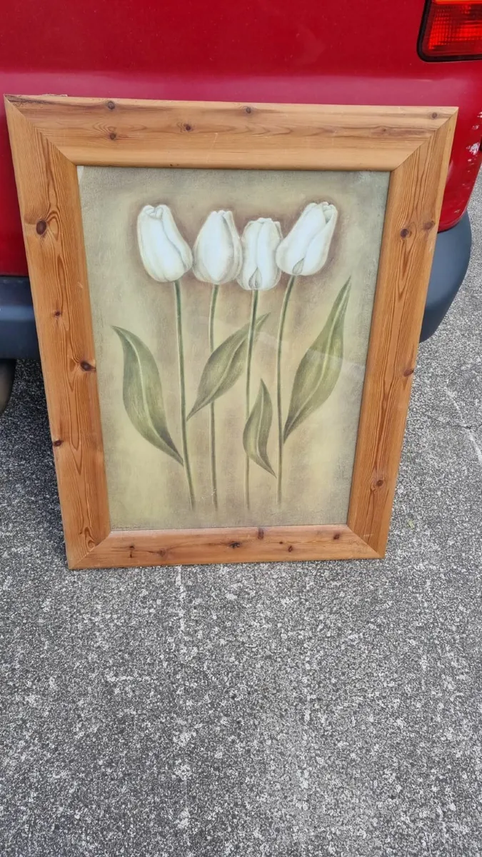 HOUSEHOLD ITEMS - Image 1