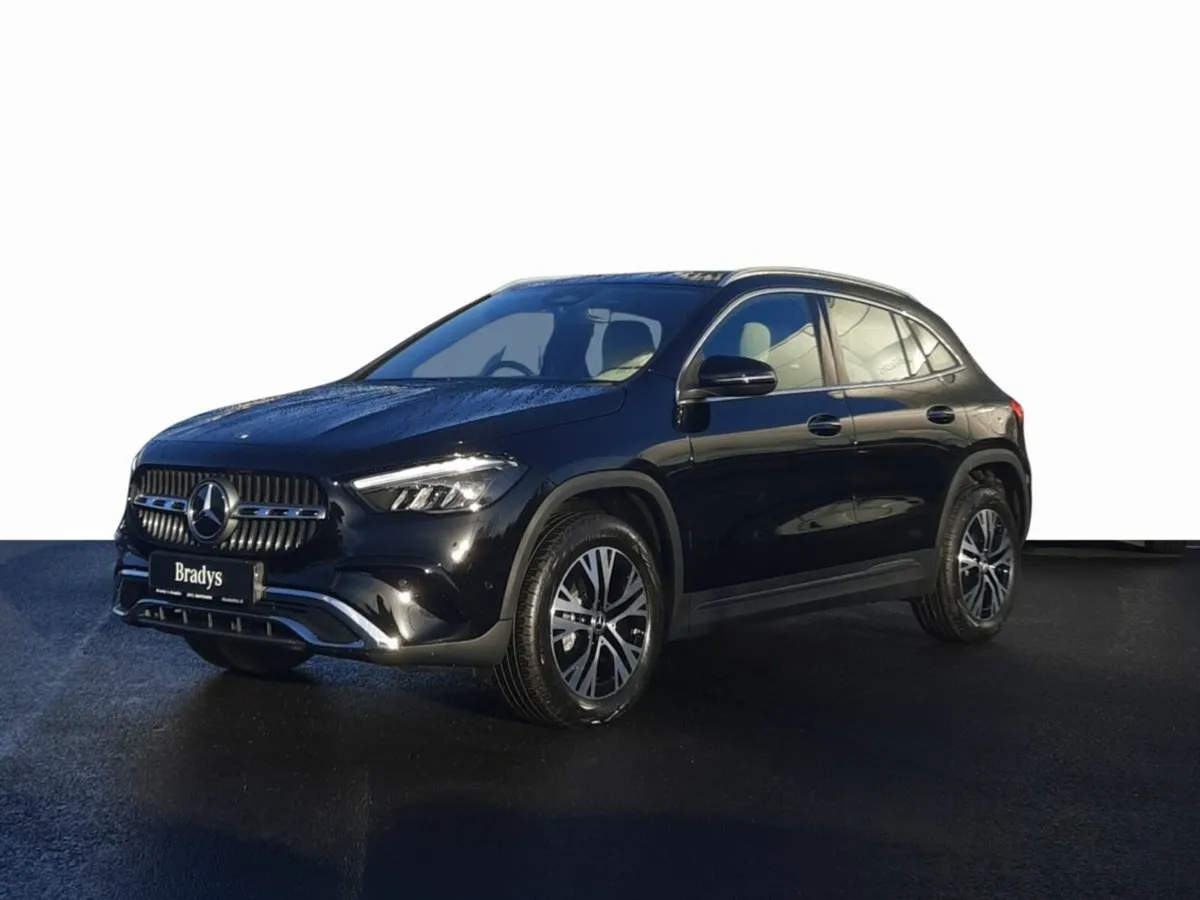 Mercedes-Benz GLA GLA 200 Progressive + - Image 1