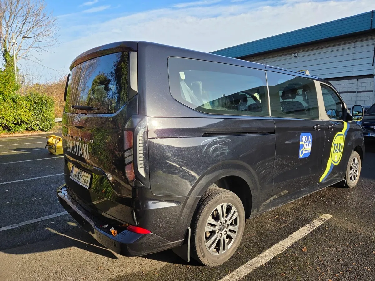 FORD TOURNEO CUSTOM 2024 - CHEAP TAXIS FOR RENT!! - Image 4