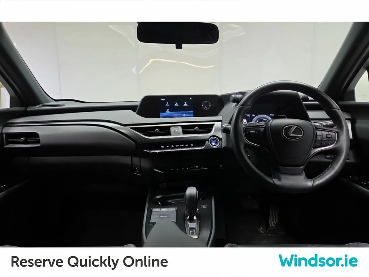 Lexus UX Ux 300E Electric 54.3 kWh  Auto - Image 4