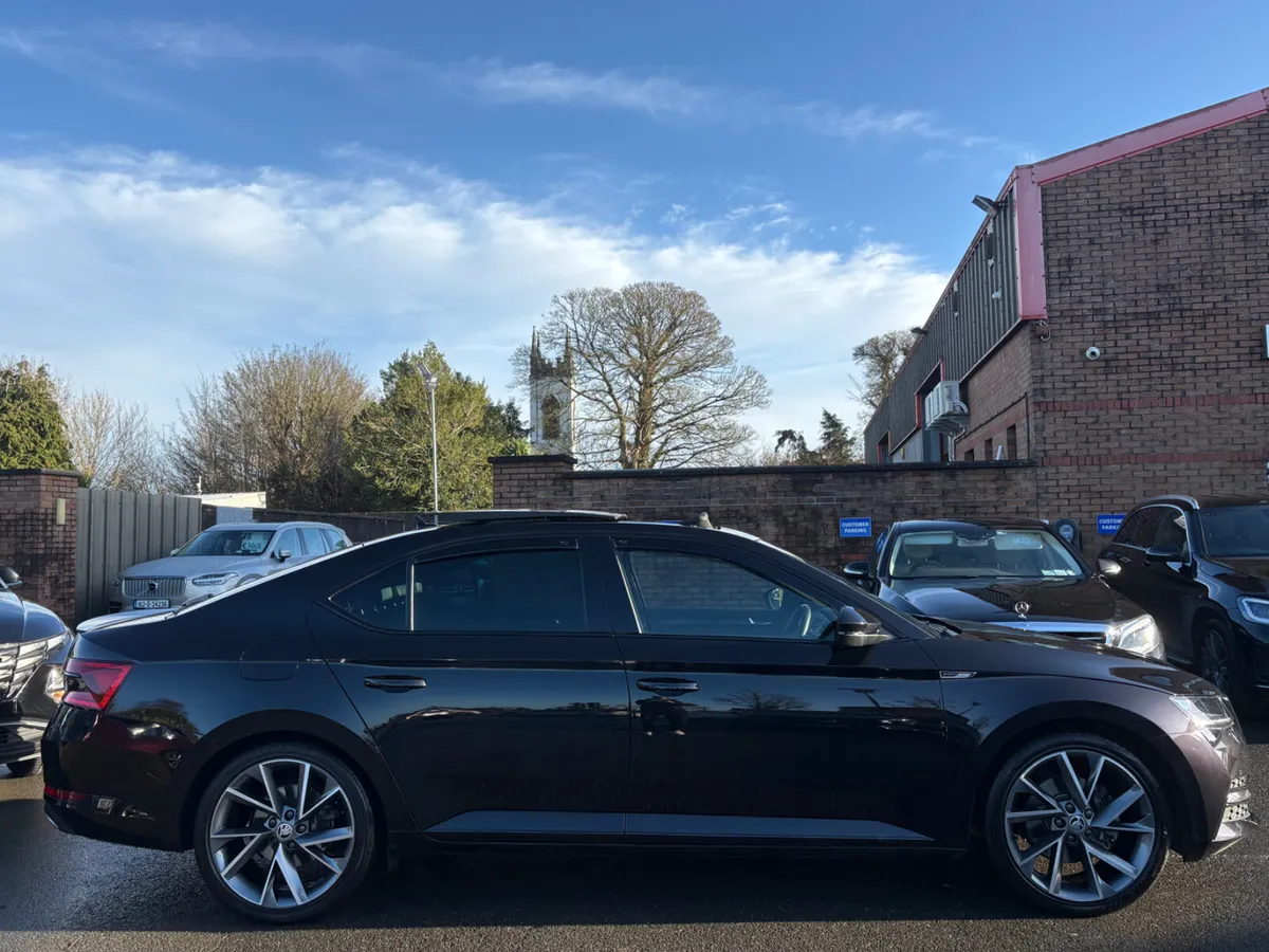 232 Skoda Superb Sport 2.0 Diesel *Low Kils* - Image 4