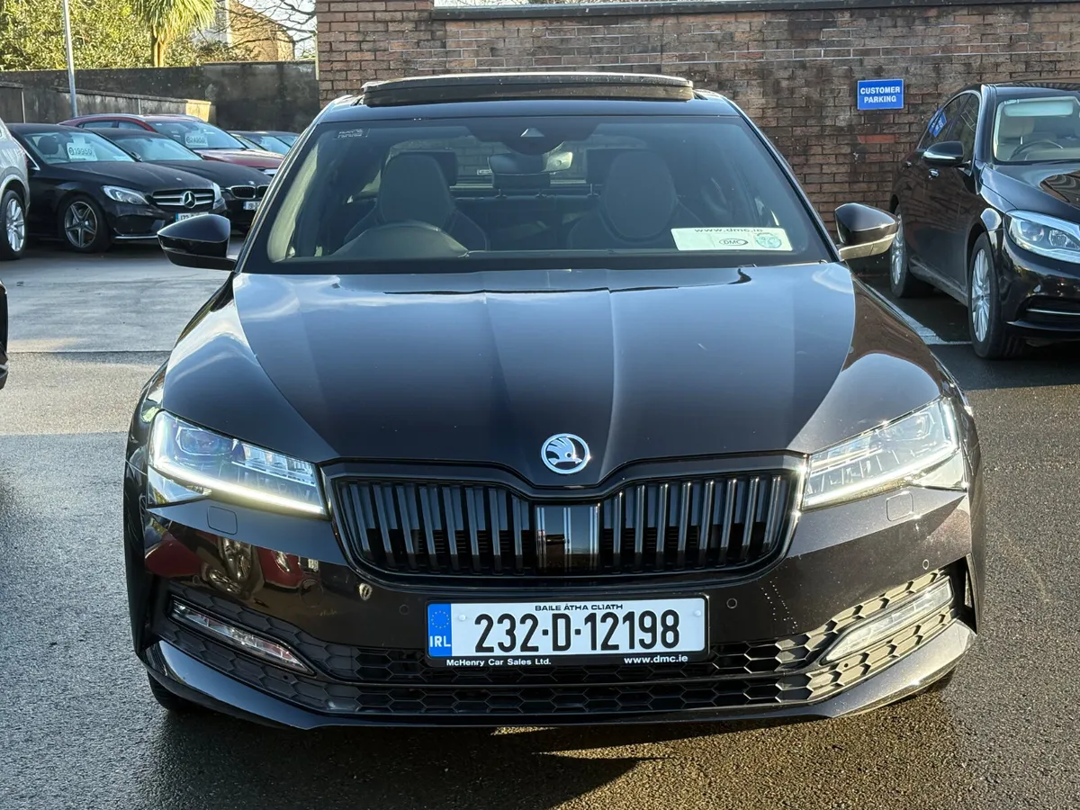 232 Skoda Superb Sport 2.0 Diesel *Low Kils* - Image 2