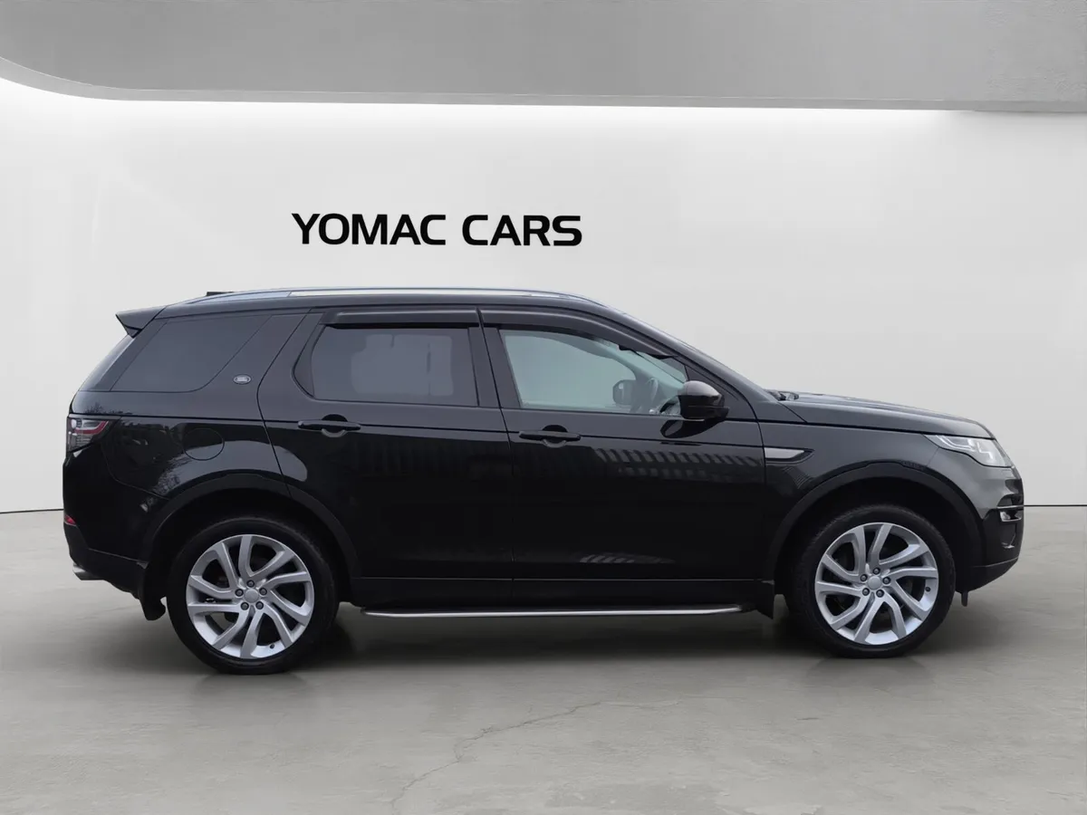 2018 LAND ROVER DISCOVERY SPORT 7 SEATER 2.0D - Image 3