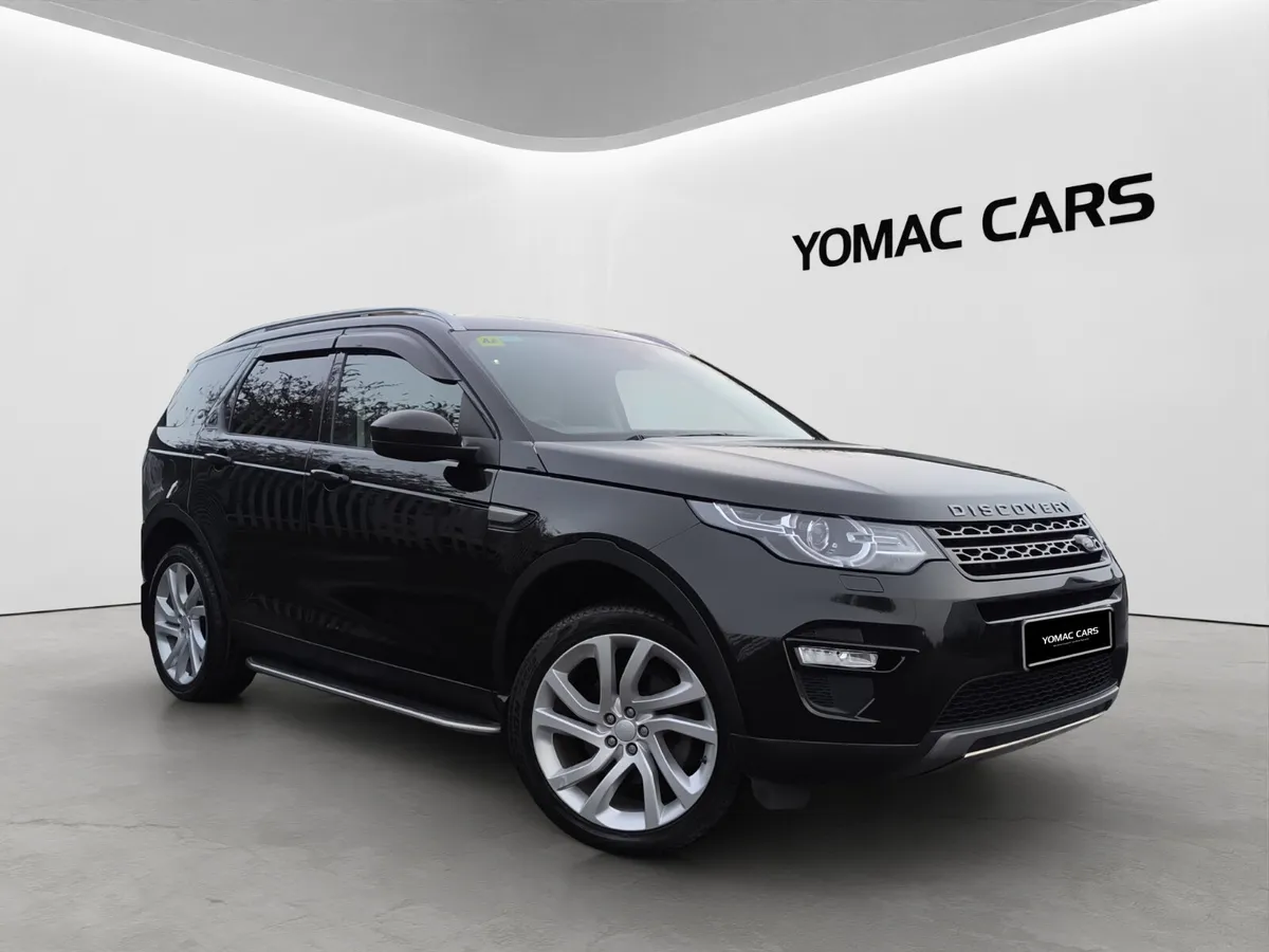2018 LAND ROVER DISCOVERY SPORT 7 SEATER 2.0D - Image 1