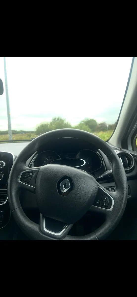 Renault Clio 2018 - Image 4