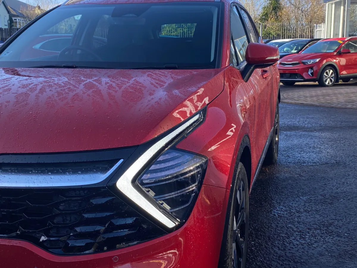 Kia Sportage Plug-In Hybrid 2026 - 0% APR - Image 2