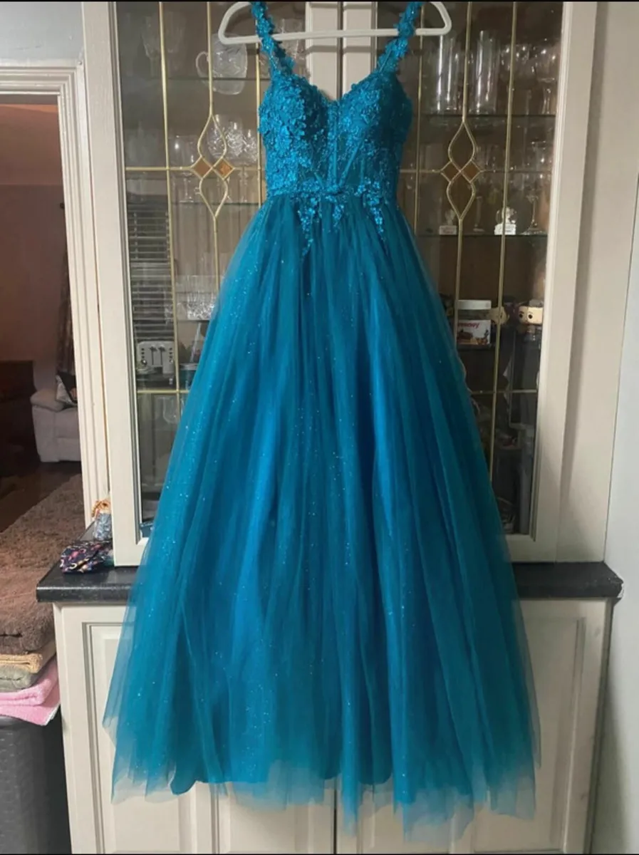 Debs Dress - Image 2