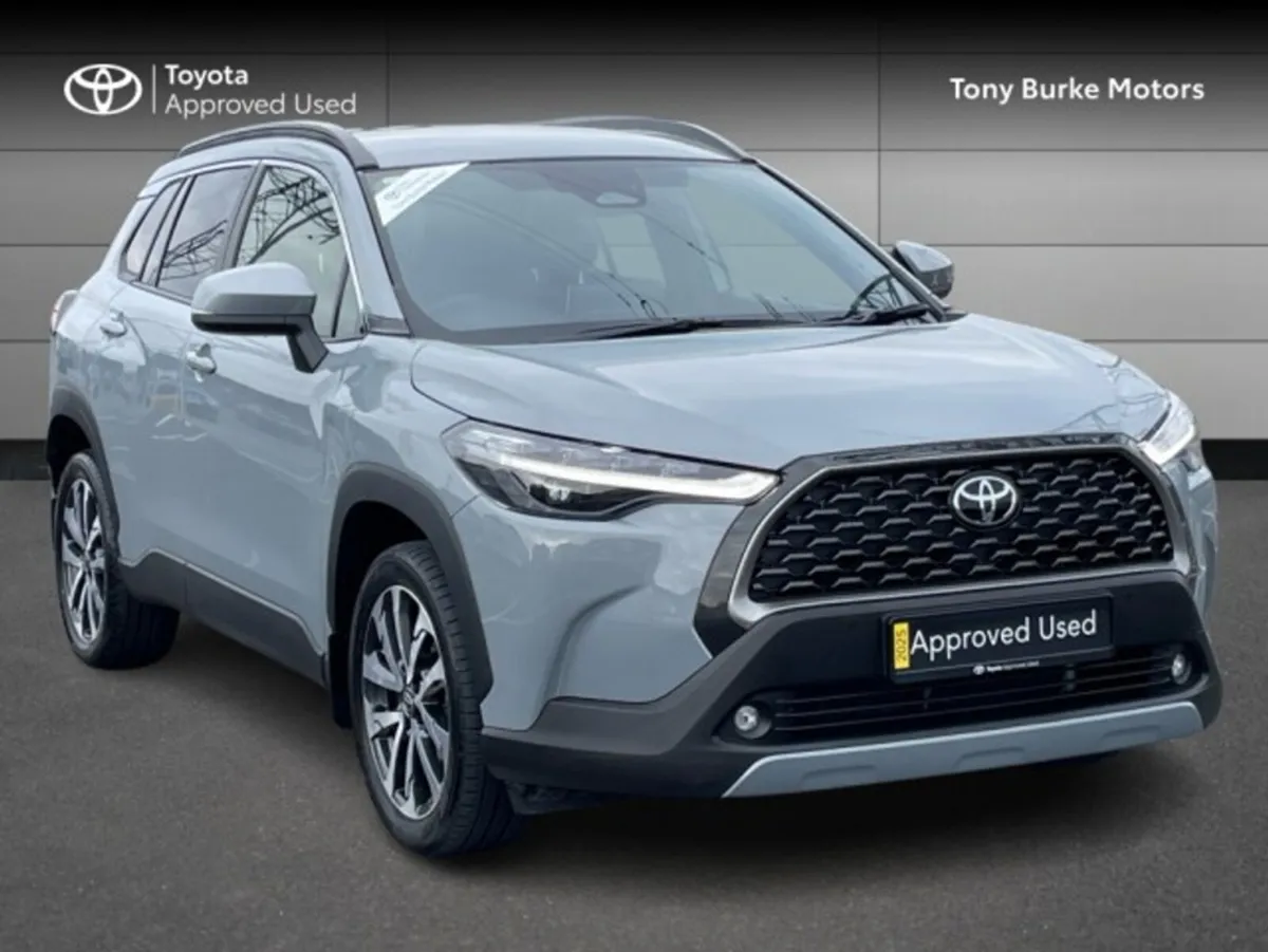 Toyota Corolla CROSS - Save EUR 5,000 - LunaSport - Image 1