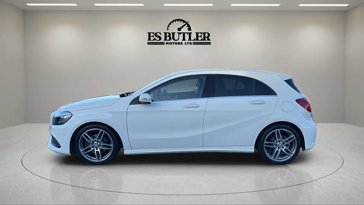 2016 Mercedes-Benz A-Class 1.6L AUTO AMG PREMIUM - Image 2