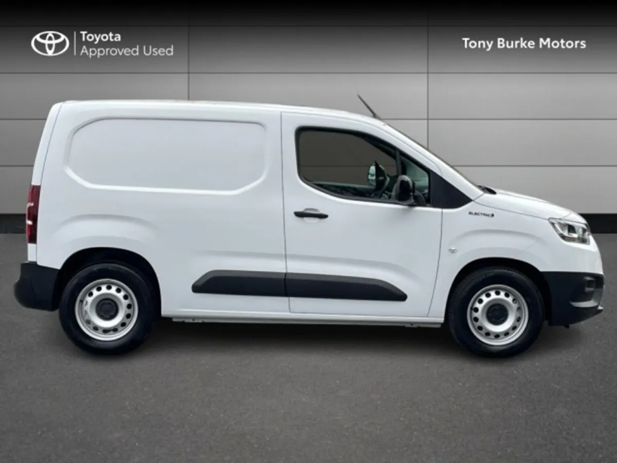 Toyota Proace City Van - Electric Model - GX - SWB - Image 3