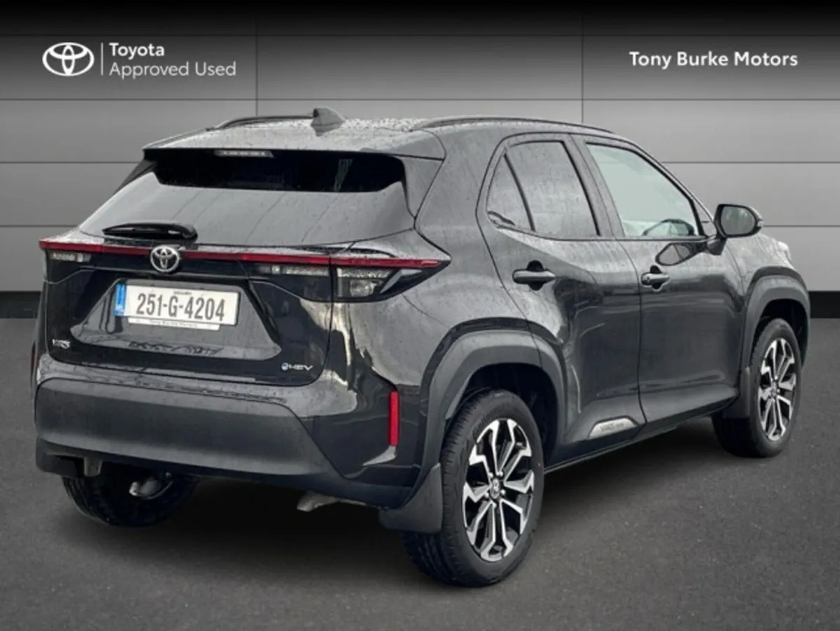 Toyota Yaris Cross - Save EUR 3,700 - LunaSport Mo - Image 2