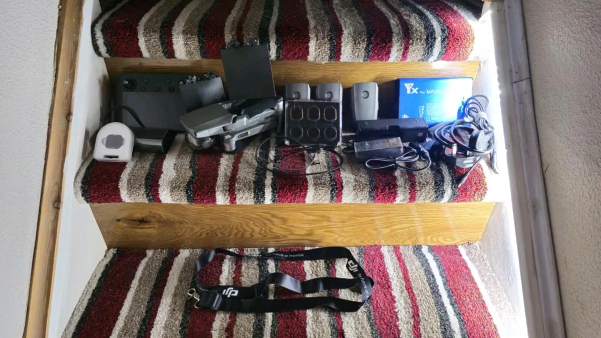 Dji Mavic 2 pro & Smart controller Big Bundle - Image 2