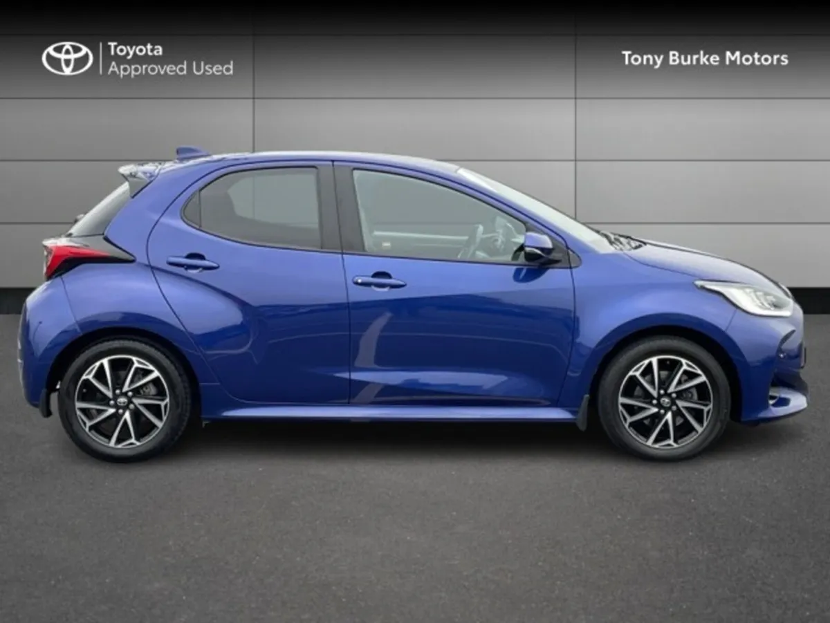 Toyota Yaris - Hybrid - New Generation - Design Ed - Image 3