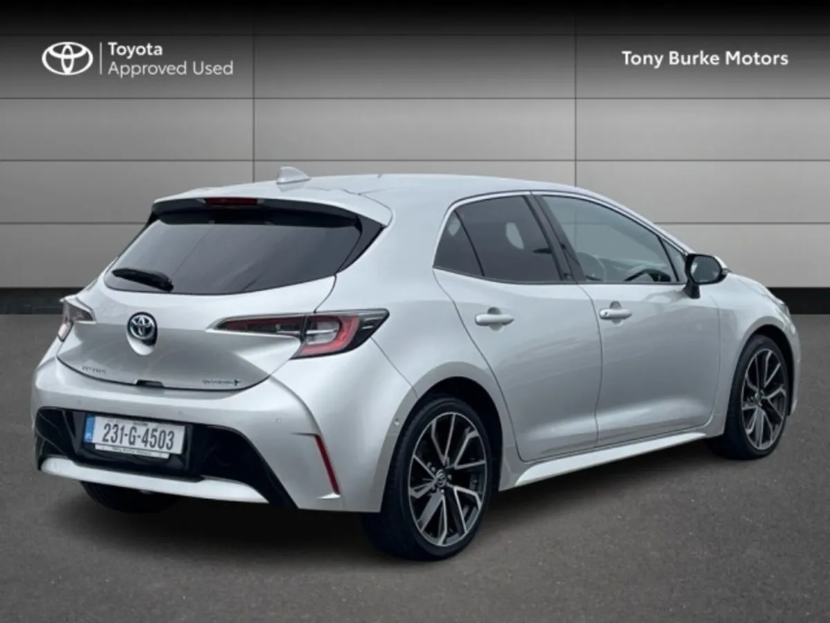 Toyota Corolla Hatchback 5dr Hybrid - Stunning &ld - Image 2