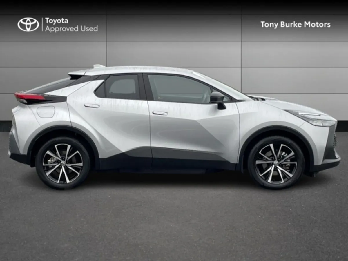 Toyota C-HR PHEV - Save EUR 6,200 - Plug In Hybrid - Image 3
