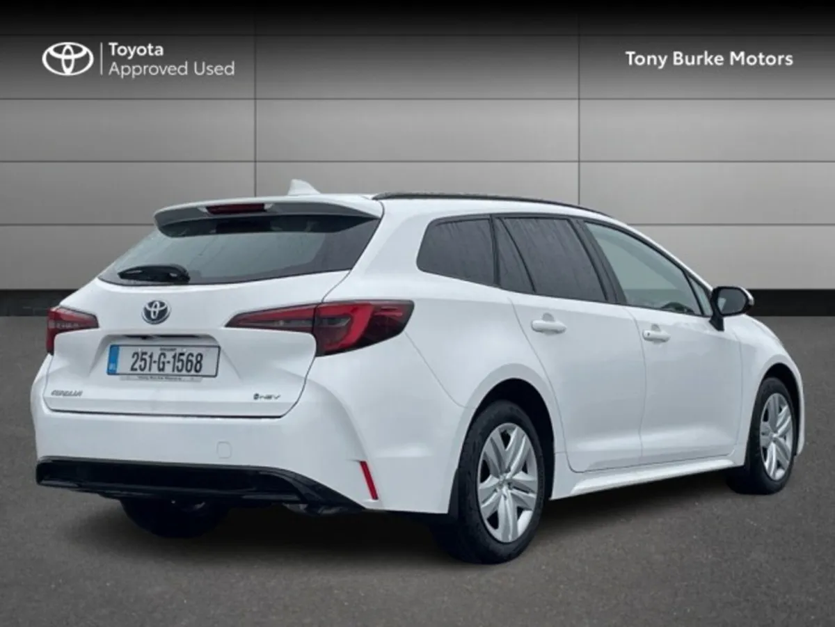 Toyota Corolla PROFESSIONAL VAN 1.8 Hybrid - Save - Image 2