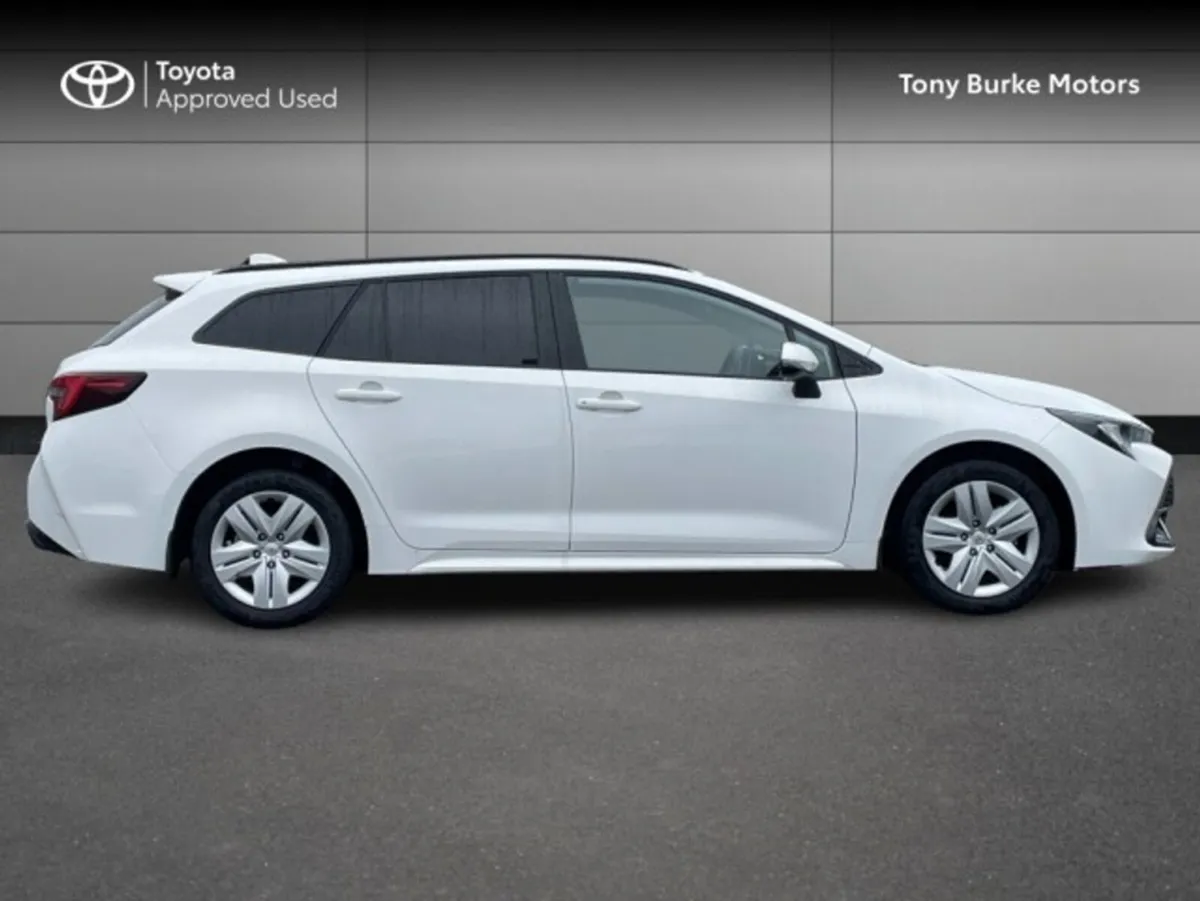 Toyota Corolla PROFESSIONAL VAN 1.8 Hybrid - Save - Image 3