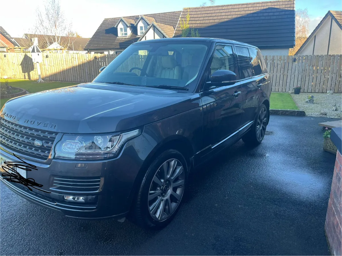 Range Rover 4.4 SD v8 .Like New .Only 58 k mls - Image 3