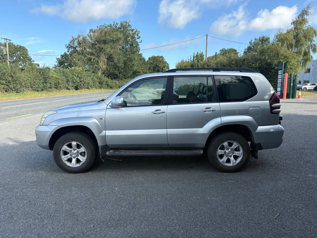 Toyota Land Cruiser 2005 8 Seater!!! MINT.NCT’d - Image 4
