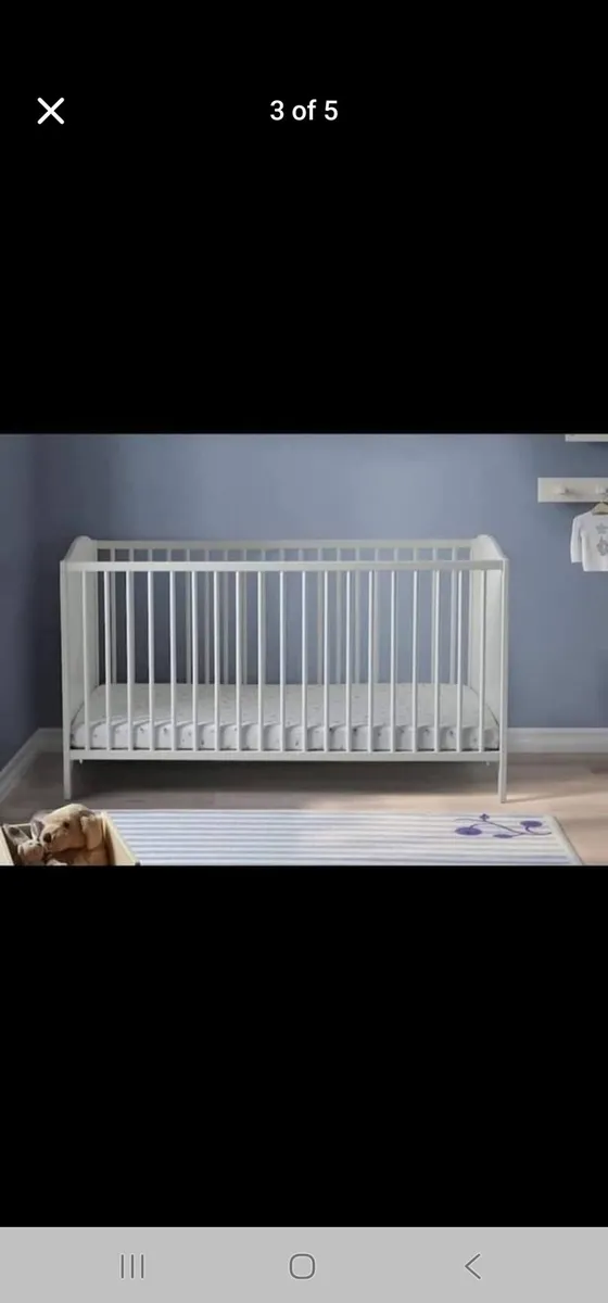 Baby cot with mattres - Image 3