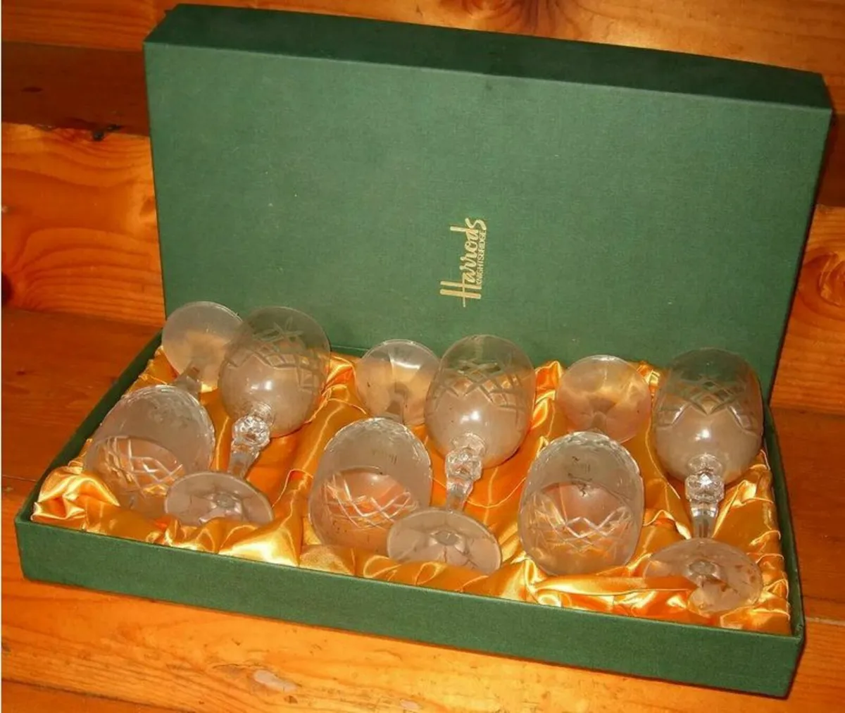 6 X Vintage Harrods Crystal Wine Glasses - Image 3